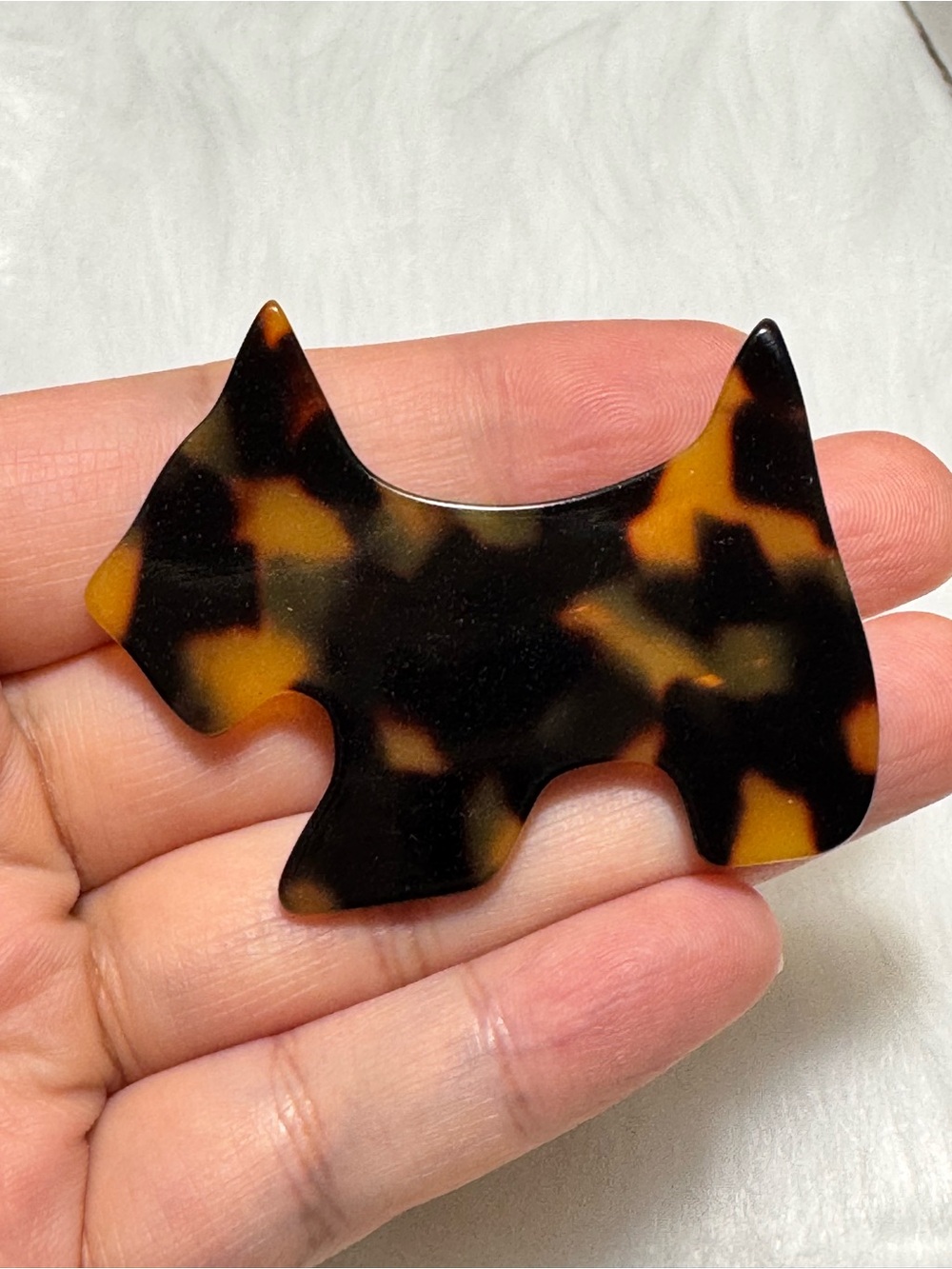 Vintage AGATHA PARIS Plastic Scottie Brooch Pin